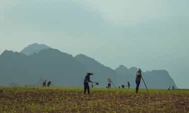 Làng du lịch Tân Hóa