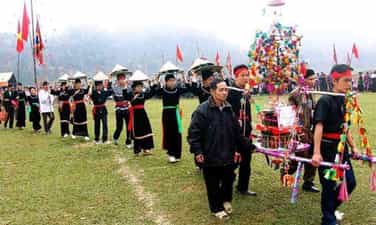 Lễ hội Lồng tồng tại Cao Bằng