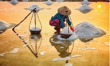 Bach Long salt craft village