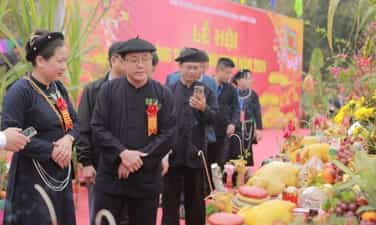 LỄ HỘI BỦNG KHAM