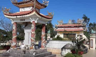 Tomb of Pham Phu Thu