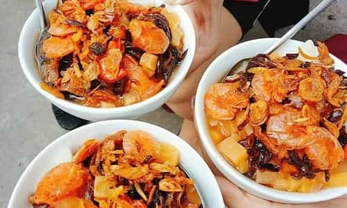 Ngon quên lối về với bánh đúc tàu
