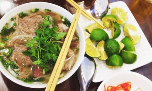 Phở 10 Lý Quốc Sư – Sự lựa chọn hàng đầu của thực khách sành ăn tại Hà Nội