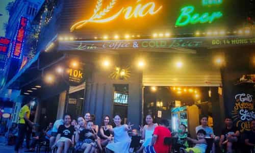 Lúa Café: Khung Cảnh Yên Bình Phảng Phất Hương Vị Hiện Đại