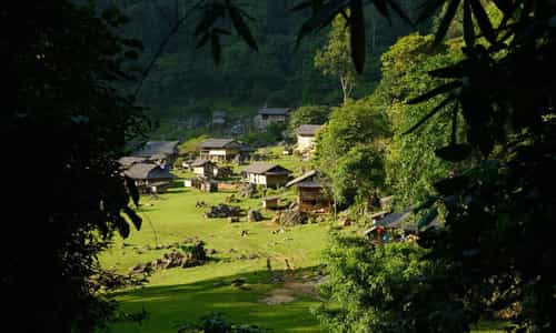 An Unforgettable Journey to the Pristine Hmong Village Isolated from the Outside World