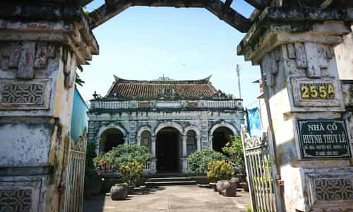 Câu Chuyện Về Tình Yêu Bất Hủ Tại Nhà Cổ Huỳnh Thủy Lê