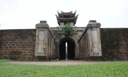 Khám phá thành cổ Vinh 300 NĂM
