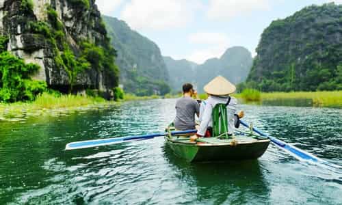 Thử Một Lần Chèo Thuyền Ở Tam Cốc Và Thưởng Ngoạn Cảnh Đẹp Tuyệt Vời