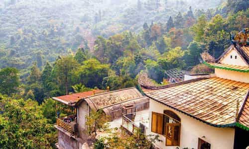 Hành Hương Lên Chùa Bửu Quang: Viên Ngọc Tâm Linh Của Núi Gia Lào - Đồng Nai