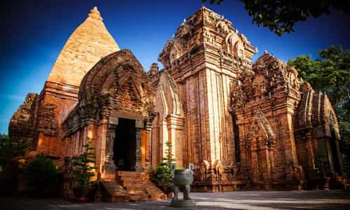 Exploring Ponagar Tower in Nha Trang: A Historical Site of the Cham Pa Land
