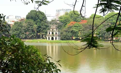 Những cung đường lãng mạn vào bất cứ mùa nào cũng đẹp ở Hà Nội