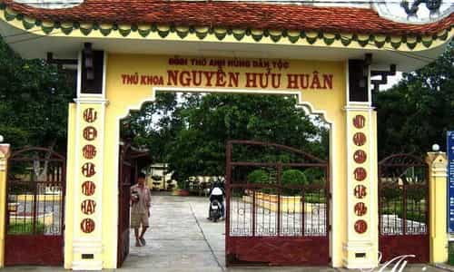 Đến thăm đền thờ thủ khoa Nguyễn Hữu Huân tại Tiền Giang