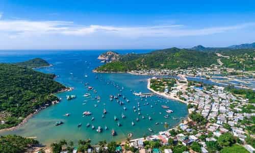 Du lịch Vĩnh Hy: Khám phá top 4 vịnh đẹp nhất Việt Nam