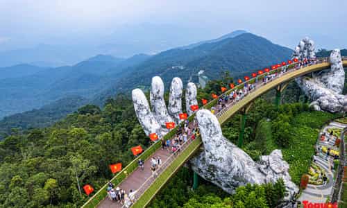 Khám Phá Đà Nẵng - Thiên Đường Biển Cả và Văn Hóa Việt Nam