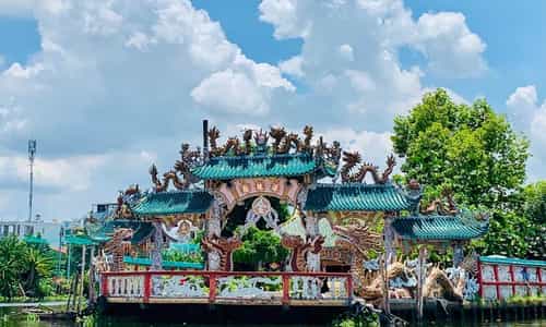 Miếu Nổi Phù Châu- Ngôi miếu linh thiêng bí ẩn giữa lòng Sài Gòn