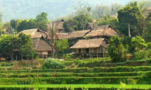 Khám phá vẻ đẹp và văn hóa Bản Lác Mai Châu