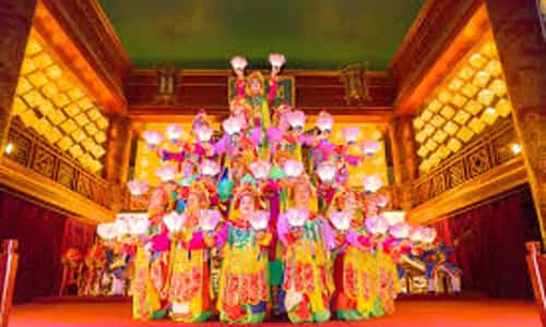 Khám Phá Sắc Màu Văn Hóa Tại Nhà Hát Cổ Duyệt Thị Đường Huế