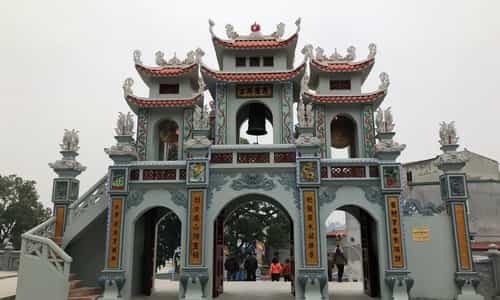 Trải Nghiệm Cầu Tài Lộc tại Đền Bà Chúa Kho Linh Thiêng ở Bắc Ninh