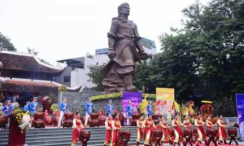 Painted with Valor: The Lively Traditions of Go Dong Da Festival