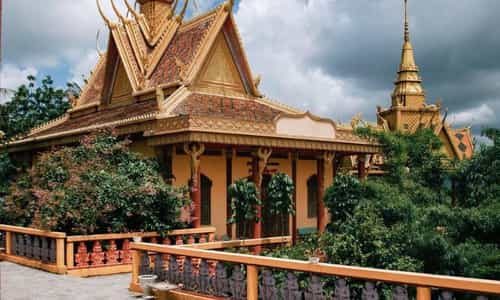 Chùa Tà Pạ: Hành Trình Tìm Về Chốn Bình Yên Giữa Lòng Núi Rừng An Giang