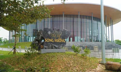 Nhà Hát Sông Hương: Hành Trình Giữ Gìn Truyền Thống Và Khơi Nguồn Sáng Tạo