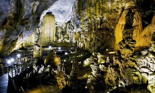 Động Phong Nha: Kỳ Quan Thiên Nhiên Đang Chờ Bạn Khám Phá