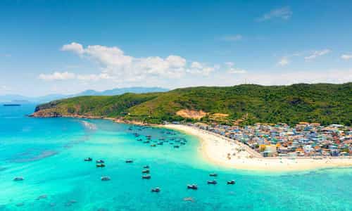 Quy Nhơn - Nơi Eo Biển Đầy Mê Hoặc, Biển Xanh Nét Như Tranh Vẽ