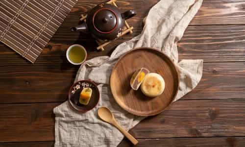 Bánh Pía- Đặc sản từ miền sông nước Sóc Trăng