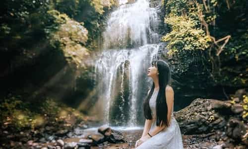 Uncover the Serene Beauty of Luu Ly Waterfall