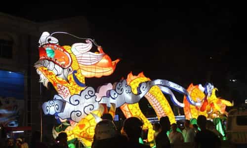 Lung linh sắc màu đêm hội Thành Tuyên 2024