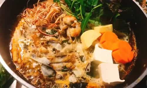 Lẩu Ếch Măng Cay