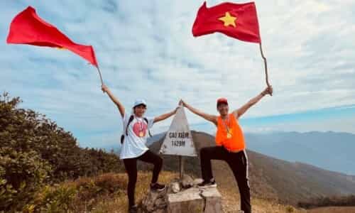 Cao Xiêm – Đỉnh Núi “Bí Ẩn” Giữa Mây Trời Quảng Ninh Ít Ai Biết Đến