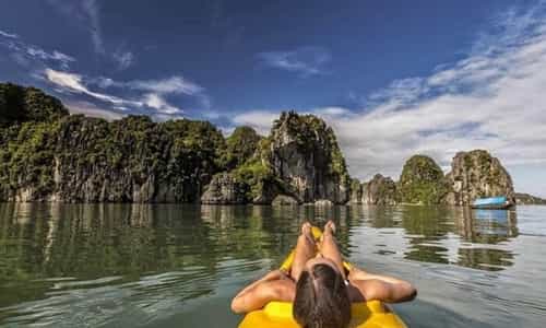 Khám Phá Đảo Bồ Hòn: Viên Ngọc Quý Của Vịnh Hạ Long