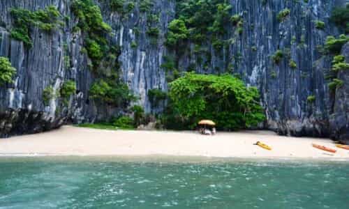 Đảo Cống Đỏ: Vùng Đất Hoang Sơ Hứa Hẹn Những Trải Nghiệm Đặc Biệt