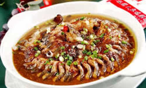 Ngỡ Ngàng Với Sự Kết Hợp Hoàn Hảo Của Cá Chình Và Tàu Xì