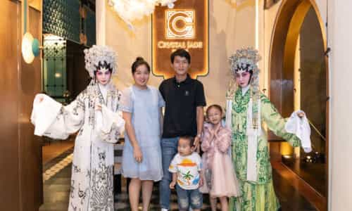 Ẩm Thực Quảng Đông Đang Vẫy Chào Bạn Ở Crystal Jade Palace Hà Nội
