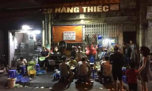 Hẹn Bạn Một Đĩa Phở Xào Thơm Ngon Tại 20 Hàng Thiếc