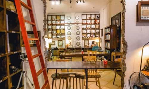 Trốn Ồn Ào Phố Thị Tại Tiny Post Cafe Hà Nội