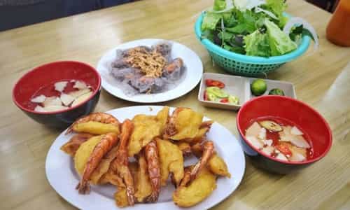 Địa Chỉ Bánh Tôm Hòa Nhã Khiến Thực Khách Mê Mẩn