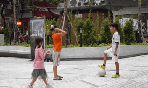 Một Ngày Tận Hưởng Không Gian Xanh Mát Tại Vườn Hoa Lê Trực