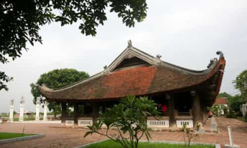 Đình Chu Quyến: Viên Ngọc Cổ Giữa Lòng Xứ Đoài