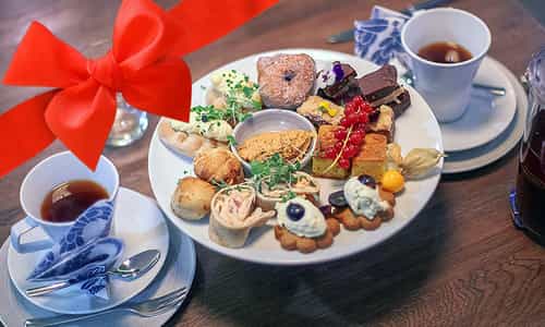 Lạc Vào Chốn Mơ Với Five O'clock Tea: Quán Cà Phê Lãng Mạn Tại Hà Nội
