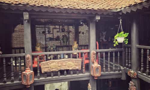 Trải Nghiệm Lịch Sử Qua Những Cổ Vật Tại Nhà Cổ Vạn Vân