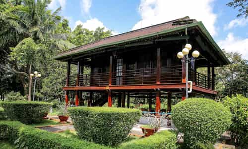 Ghé Thăm Nhà Sàn Bác Hồ – Hòa Mình Vào Lối Sống Giản Dị Và Thanh Cao