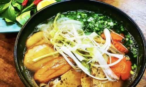 Khám Phá Ẩm Thực Chay Với Phở Chay Đặc Sắc Hà Nội