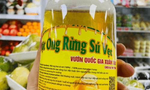 Khám Phá Mật Ong Hoa Sú Vẹt – Tinh Túy Vùng Rừng Ngập Mặn Kim Sơn
