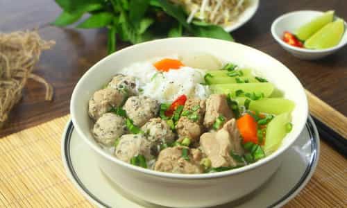 Khám Phá Hương Vị Truyền Thống Của Bún Mọc Tố Như Tại Ninh Bình