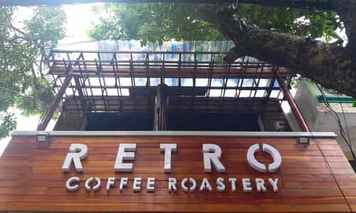 Retro Coffee Roastery: Chuyến du hành ngược thời gian giữa lòng phố thị