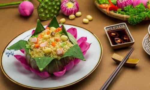Đưa Hương Sen Vào Bữa Ăn Qua Cơm Sen Cung Đình Huế