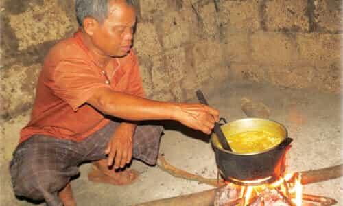 Hương Vị Cháo Tà Lục Tà Lạo – Khám Phá Văn Hóa Của Người Tà Ôi